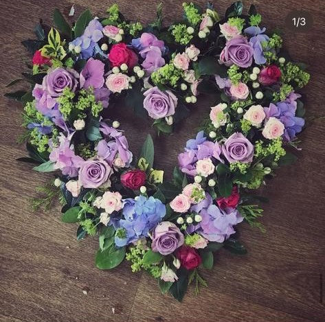 Open Heart mix - Quality Flowers from Ann's Flowers - Just £85! Shop now at Ann's Flowers
