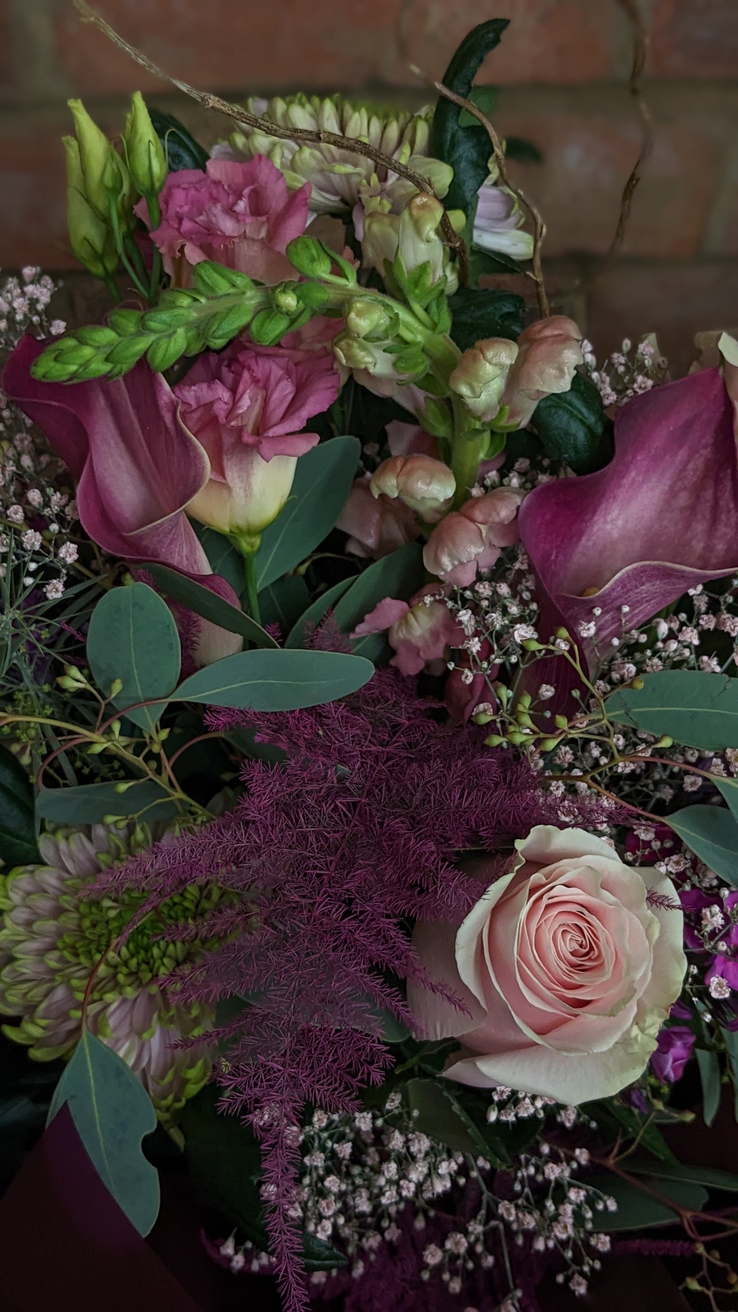 Blossom - Quality Flowers from Ann's Flowers - Just £44.95! Shop now at Ann's Flowers
