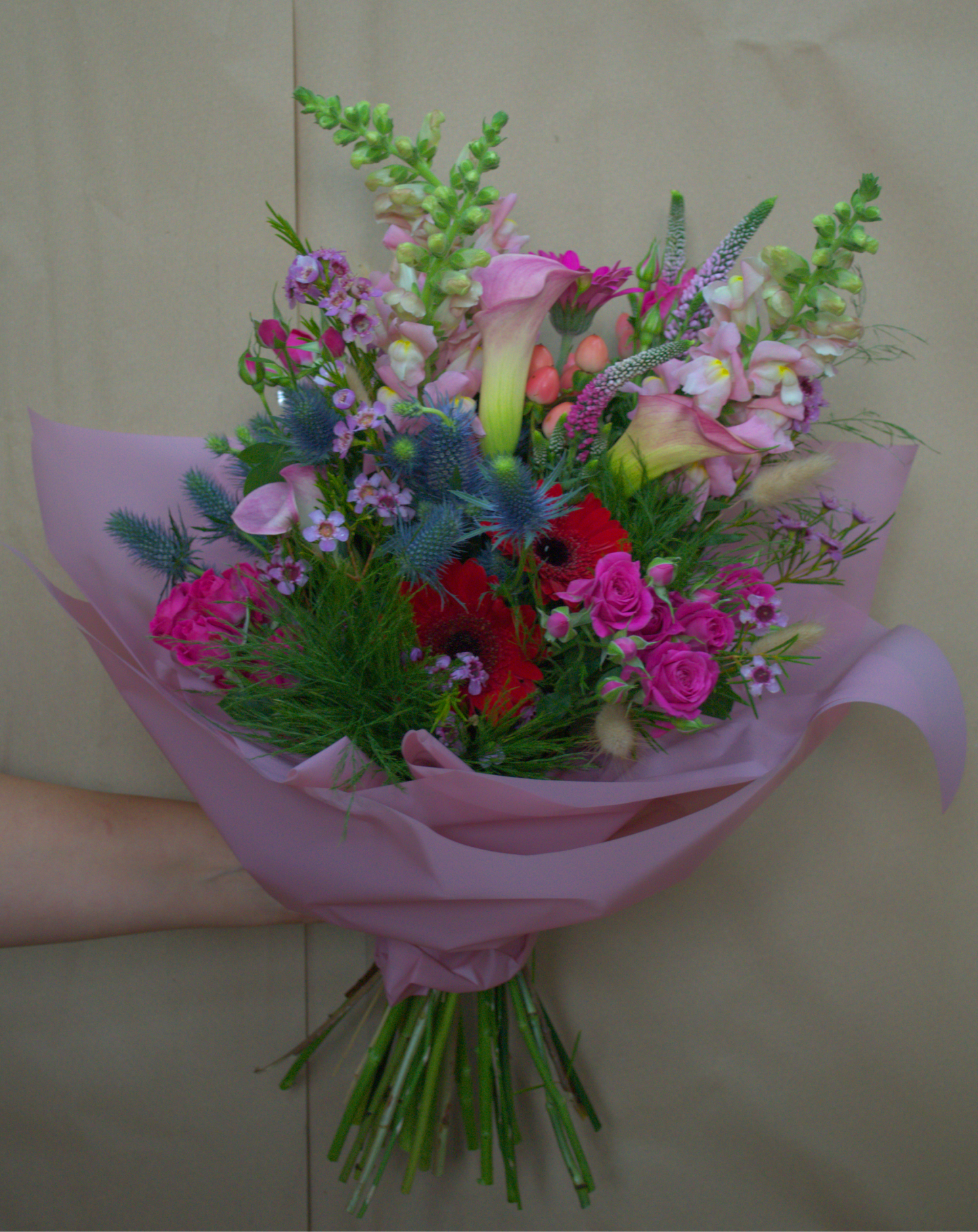 Guten Morgan - Quality Flowers from Ann's Flowers - Just £34.95! Shop now at Ann's Flowers