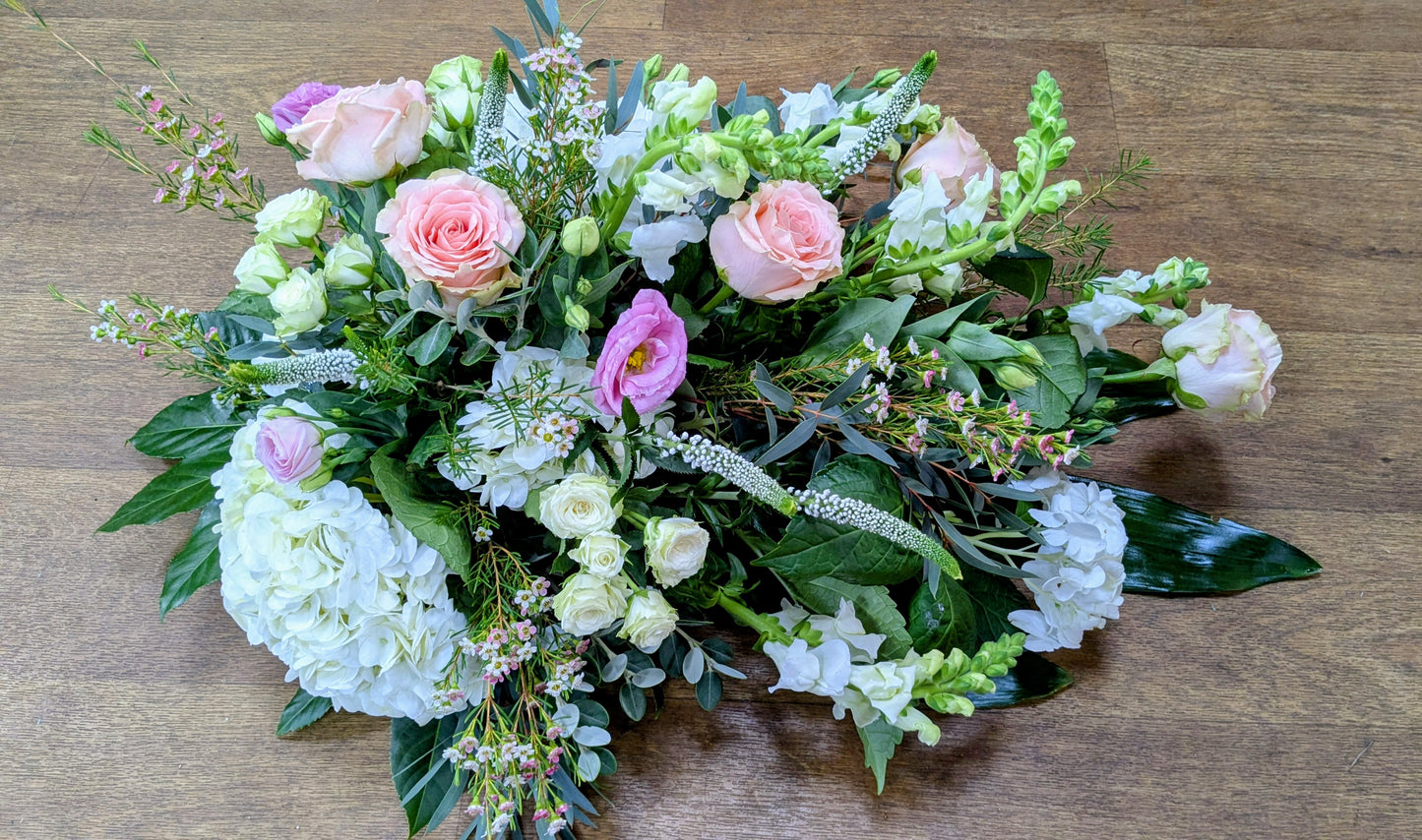 Pastel single ended spray